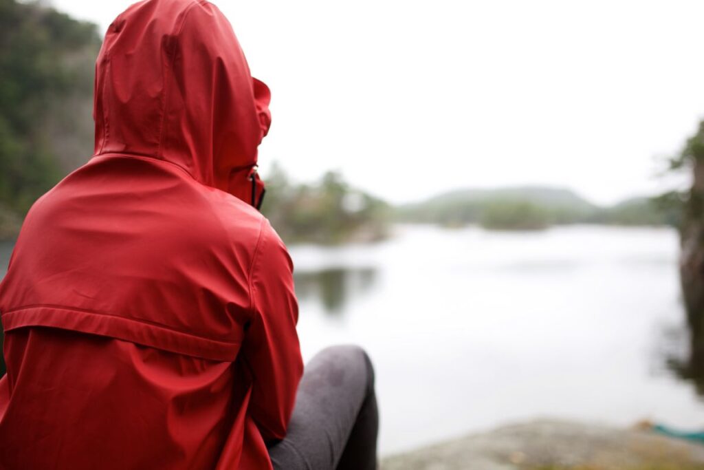 Rain Jacket vs Down Jacket Differences? Similarities? Owtdores